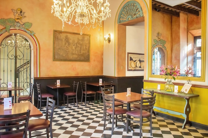 Imagen de los interiores del Hotel La Terraza De San Juan. Foto 16