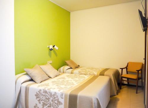 Imagen de la habitación del Hotel La Terraza, Mi&ntilde;o. Foto 4