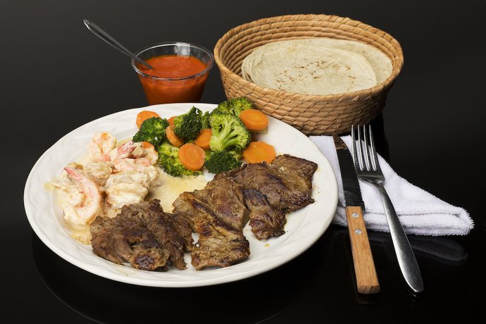 Imagen del bar/restaurante del Hotel La Terraza, Puerto de Tamales (Puerto de Tanc&aacute;ma). Foto 7