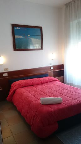 Imagen de la habitación del Hotel La Terrazza, CAGLIARI. Foto 6