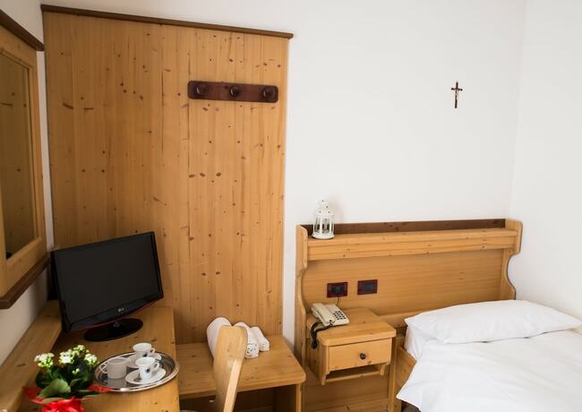 Imagen de la habitación del Hotel La Terrazza sul Lago. Foto 16