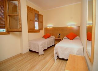 Imagen de la habitación del Hotel La Tinen&ccedil;a. Foto 4