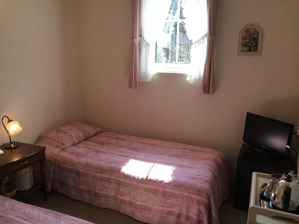 Imagen de la habitación del Hotel La Tipasa. Foto 24