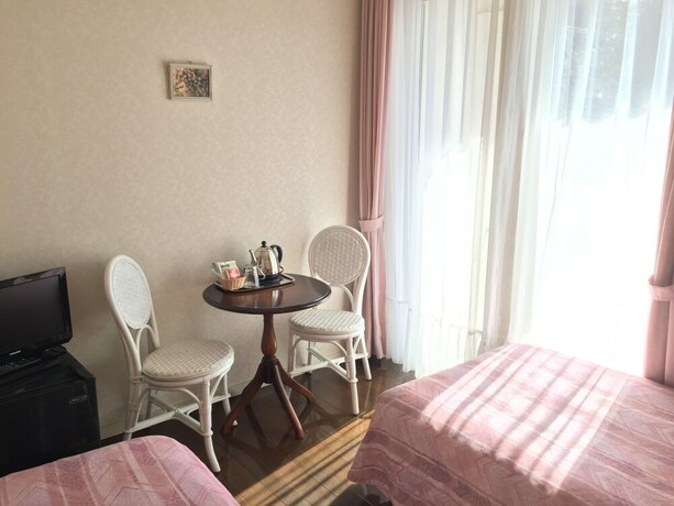 Imagen de la habitación del Hotel La Tipasa. Foto 25