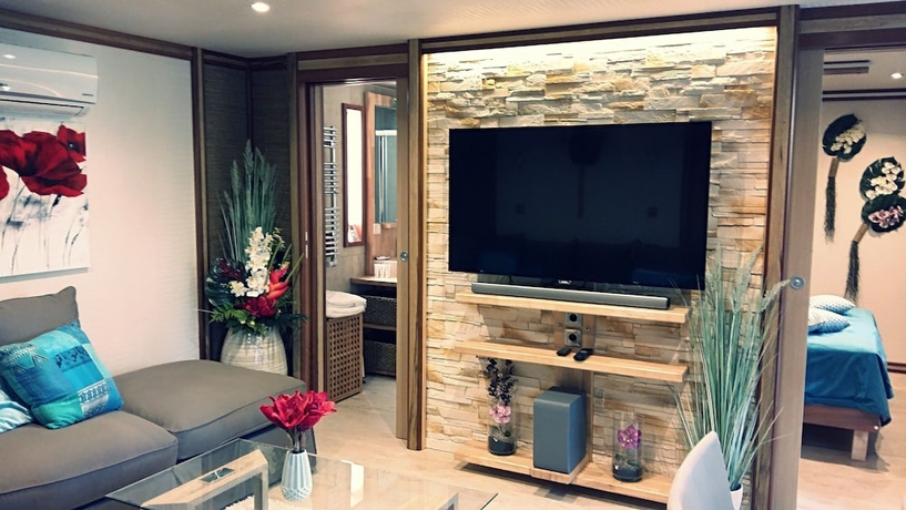 Imagen de la habitación del Hotel La Toison D'or Resort And Spa. Foto 14