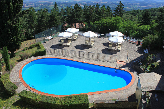 Imagen de la piscina del Hotel La Torre Ai Mari. Foto 7