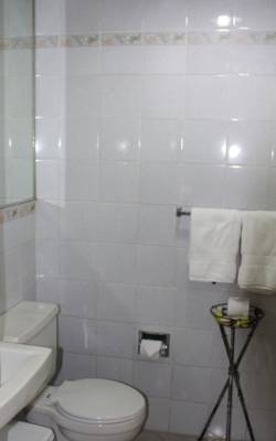 Imagen de los interiores del Hotel La Torre, GUAYAQUIL. Foto 6