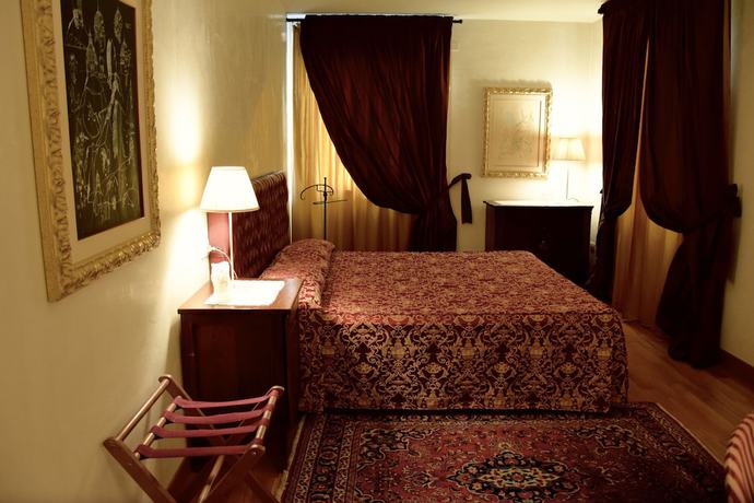 Imagen de la habitación del Hotel La Torre, Maiolati Spontini. Foto 7