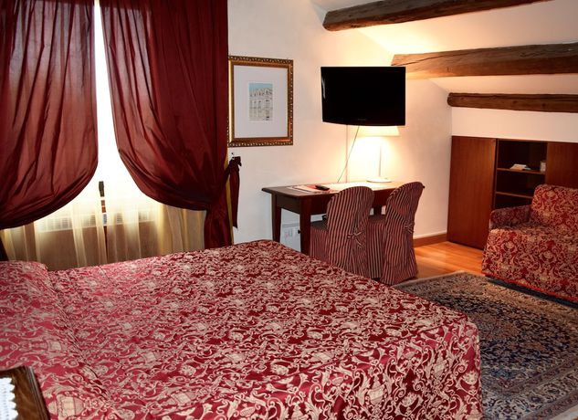 Imagen de la habitación del Hotel La Torre, Maiolati Spontini. Foto 13