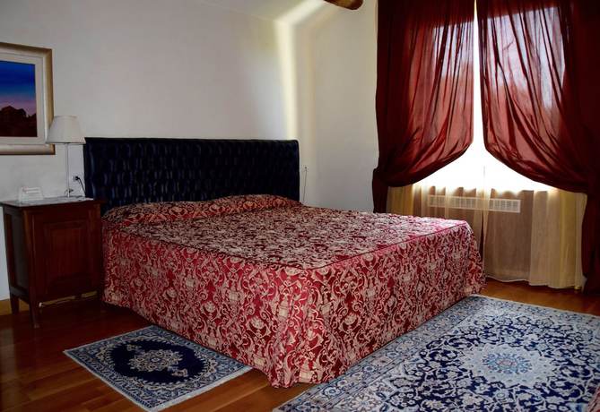 Imagen de la habitación del Hotel La Torre, Maiolati Spontini. Foto 15