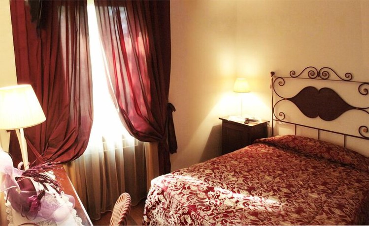 Imagen de la habitación del Hotel La Torre, Maiolati Spontini. Foto 16