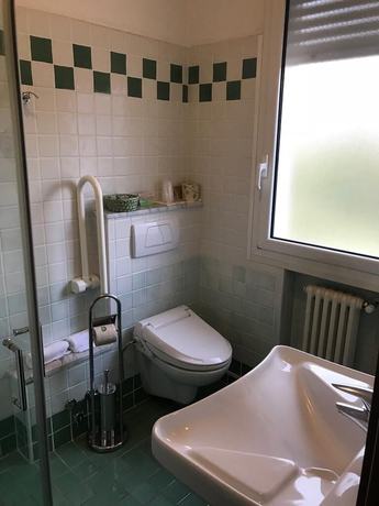 Imagen de la habitación del Hotel La Torretta, Castel San Pietro Terme. Foto 14