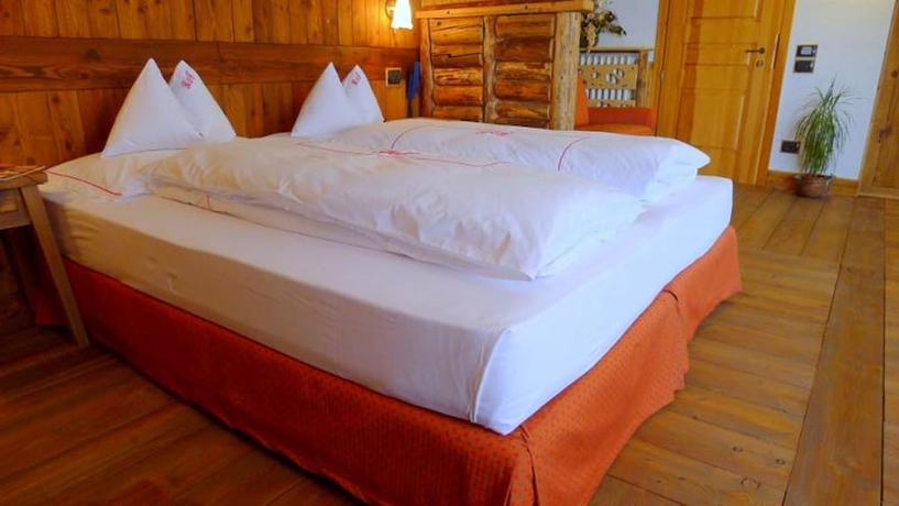 Imagen de la habitación del Hotel La Torretta, Challand-Saint-Anselme. Foto 16