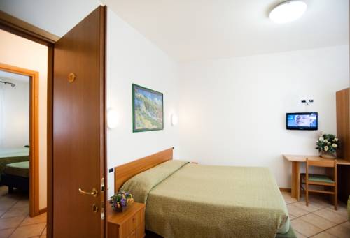 Imagen de la habitación del Hotel La Toscana. Foto 5