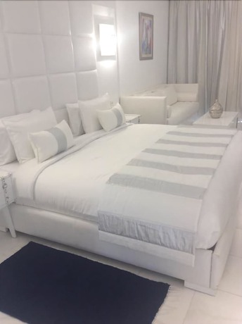 Imagen de la habitación del Hotel La Tour Blanche. Foto 7