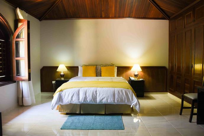 Imagen de la habitación del Hotel La Tour Boutique. Foto 14