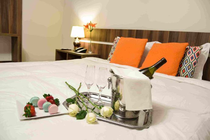 Imagen de la habitación del Hotel La Tour Boutique. Foto 15