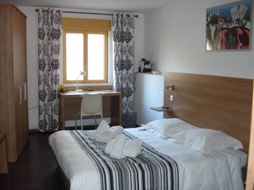 Imagen de la habitación del Hotel La Tour Des Lys. Foto 10