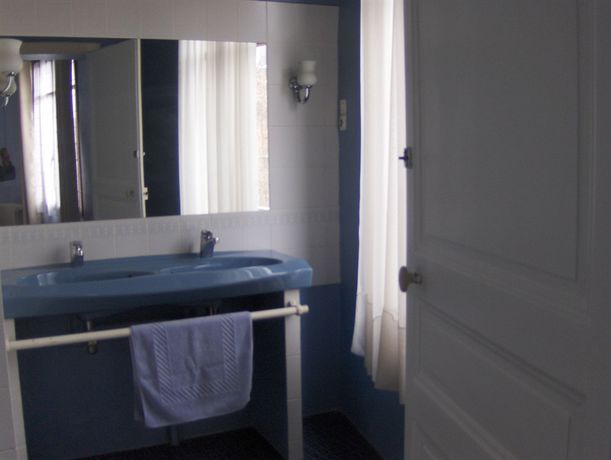 Imagen de la habitación del Hotel La Tour de Crécy. Foto 9