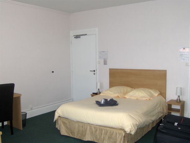 Imagen de la habitación del Hotel La Tour de Crécy. Foto 10