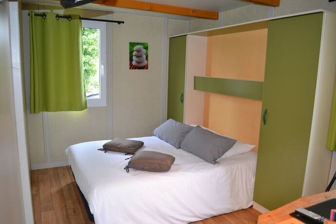 Imagen de la habitación del Hotel La Tour du Loup. Foto 15