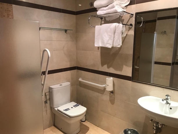 Imagen de la habitación del Hotel La Trébede. Foto 18