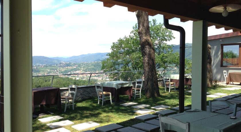 Imagen del bar/restaurante del Hotel La Trigola. Foto 3