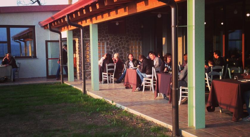 Imagen del bar/restaurante del Hotel La Trigola. Foto 4