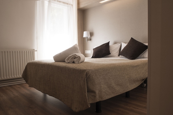 Imagen de la habitación del Hotel La Trobada Boutique. Foto 2