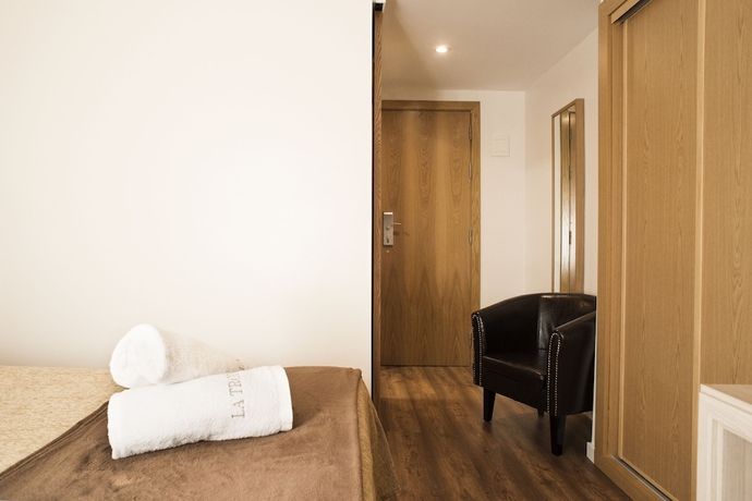 Imagen de la habitación del Hotel La Trobada Boutique. Foto 13