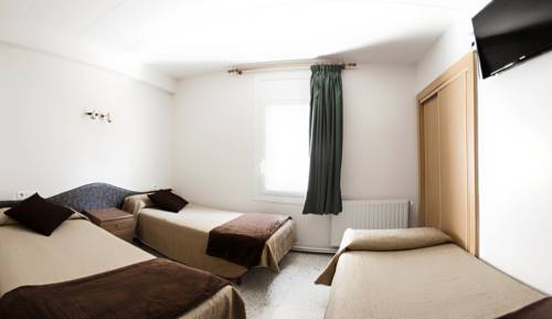 Imagen de la habitación del Hotel La Trobada Sport. Foto 13