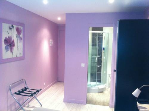 Imagen de la habitación del Hotel La Tuili&egrave;re. Foto 8