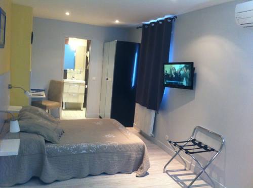 Imagen de la habitación del Hotel La Tuili&egrave;re. Foto 9