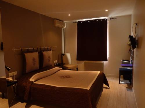 Imagen de la habitación del Hotel La Tuili&egrave;re. Foto 16