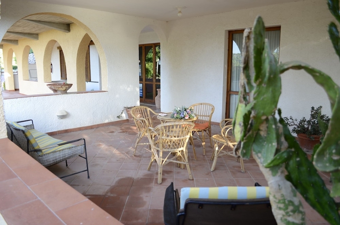 Imagen de los interiores del Hotel La Turistica. Foto 18