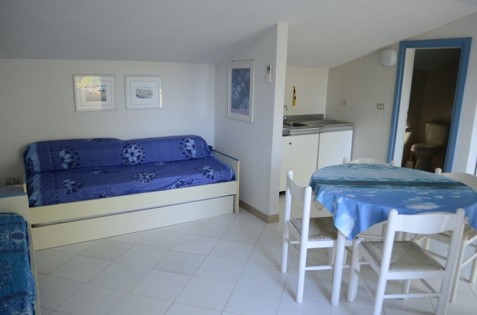 Imagen de la habitación del Hotel La Turistica. Foto 8