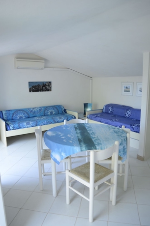 Imagen de la habitación del Hotel La Turistica. Foto 13