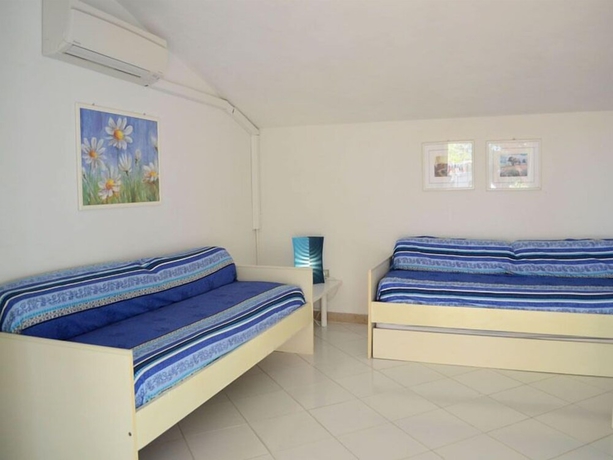 Imagen de la habitación del Hotel La Turistica. Foto 15