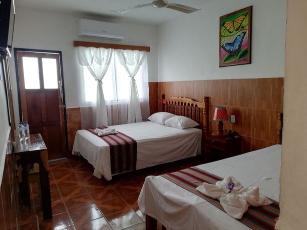 Imagen de la habitación del Hotel La Union, Flores. Foto 4