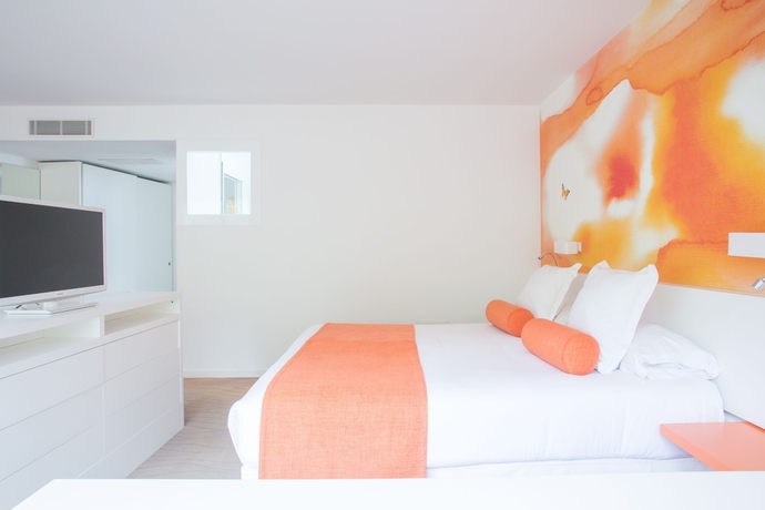 Imagen de la habitación del Hotel La Vague De Saint Paul. Foto 5