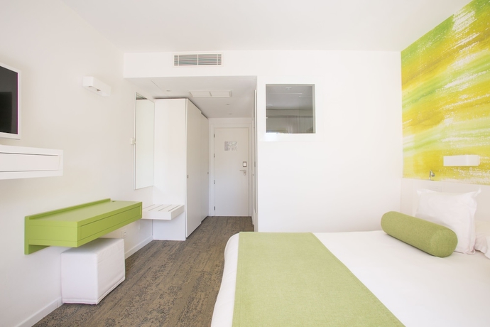 Imagen de la habitación del Hotel La Vague De Saint Paul. Foto 11