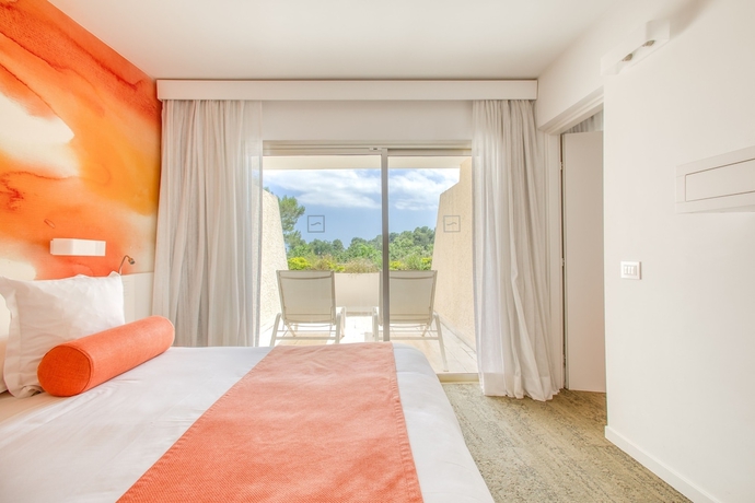 Imagen de la habitación del Hotel La Vague De Saint Paul. Foto 14