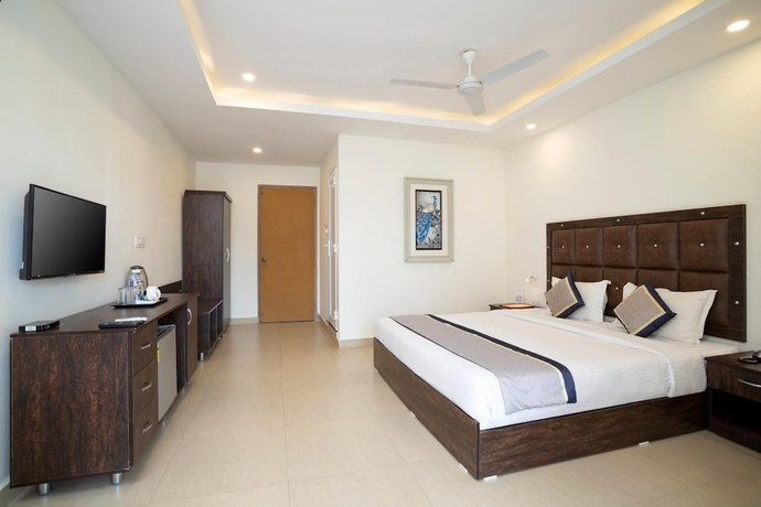 Imagen de la habitación del Hotel La Vaiencia Beach Resort. Foto 7