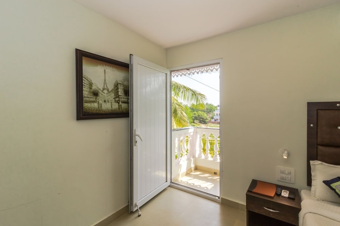 Imagen de la habitación del Hotel La Vaiencia Beach Resort. Foto 8