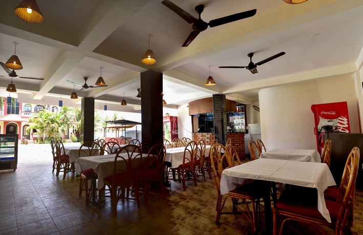 Imagen del bar/restaurante del Hotel La Vaiencia. Foto 2