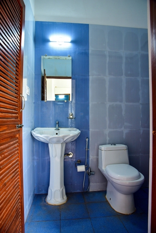 Imagen de la habitación del Hotel La Vaiencia. Foto 7