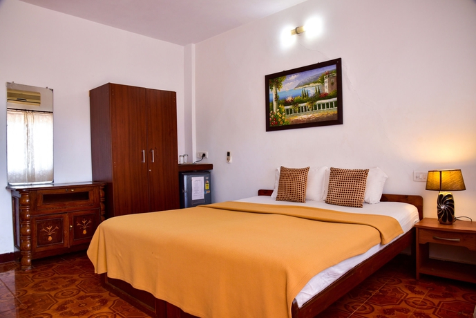 Imagen de la habitación del Hotel La Vaiencia. Foto 9