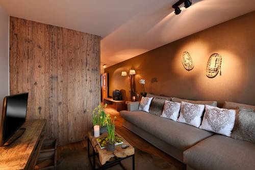 Imagen de la habitación del Hotel La Val and Spa. Foto 12