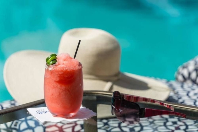 Imagen de la piscina del Hotel La Valencia. Foto 15