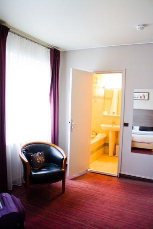 Imagen de la habitación del Hotel La Valiz. Foto 4